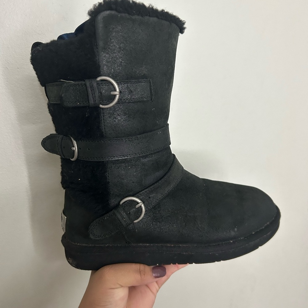 Women UGG Australia Becket Boot Black Leather 100%Authentic